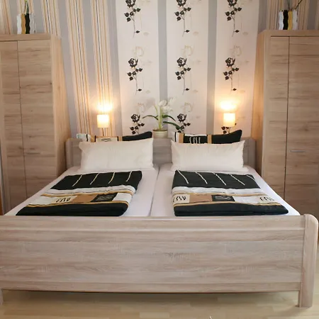 Kachel Apartment Naurath (Eifel)