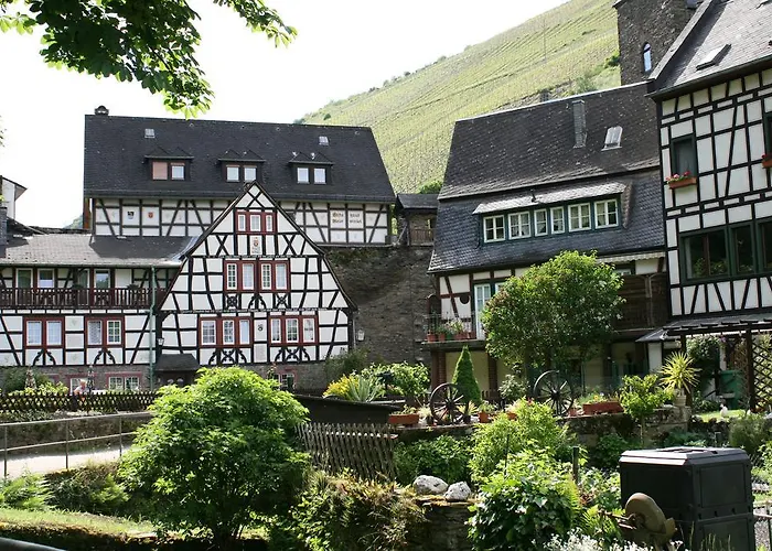 Kachel * Naurath (Eifel)