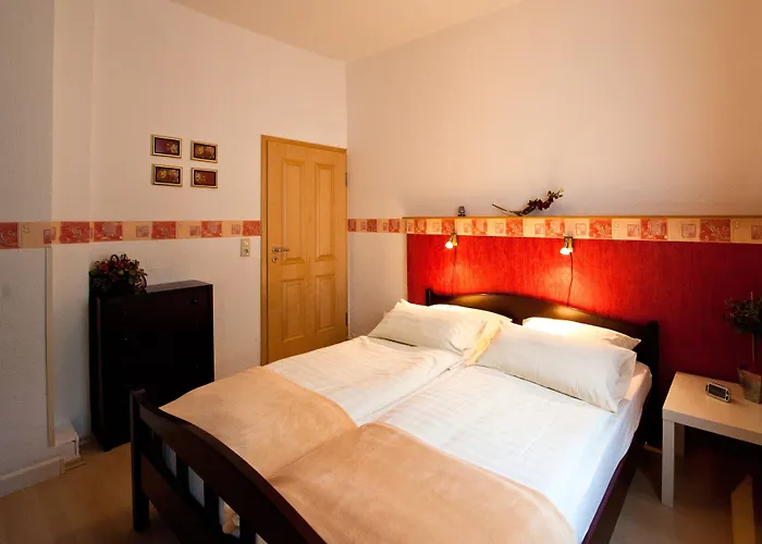 Kachel Naurath (Eifel)